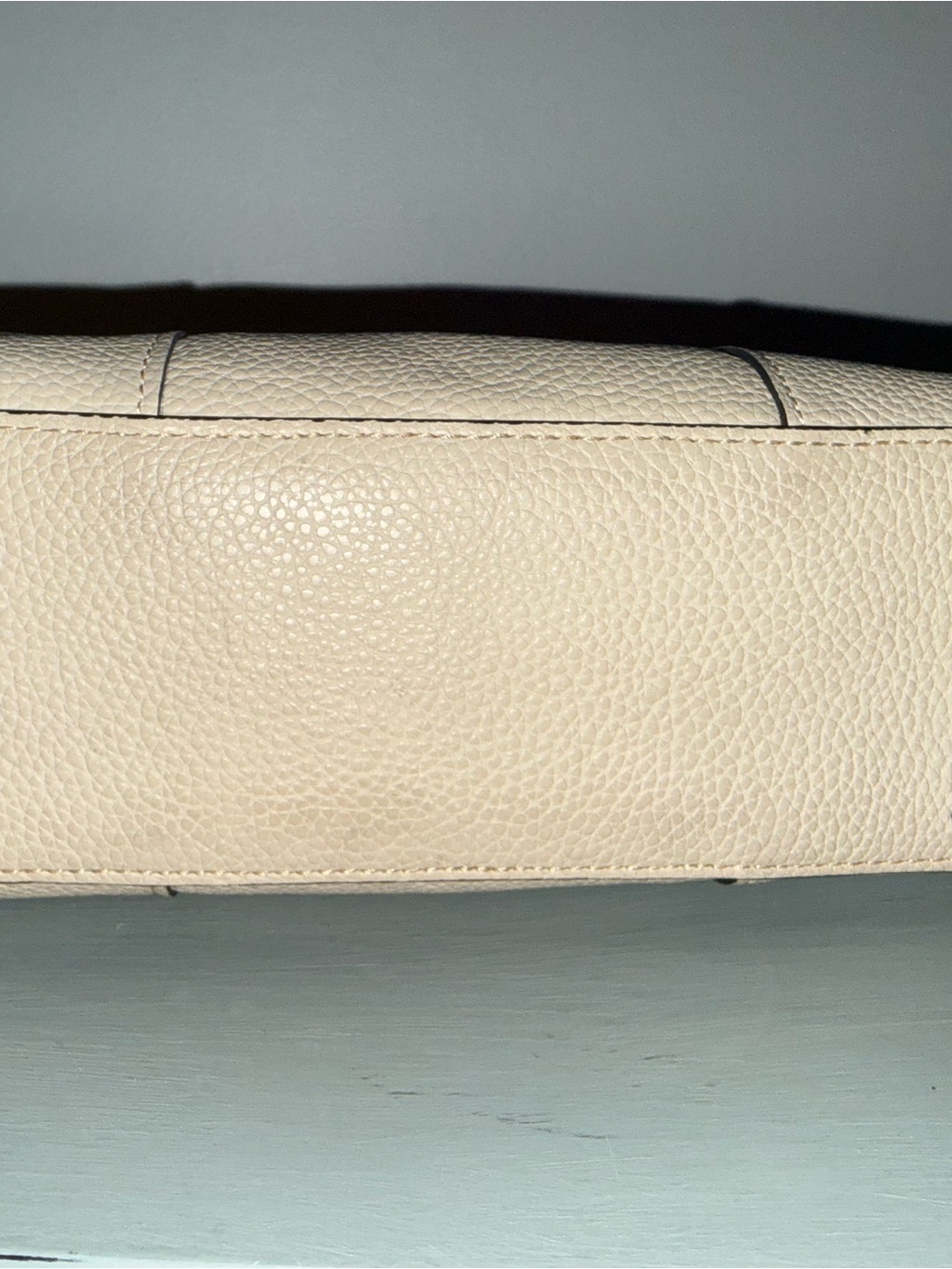 Dooney & Bourke Pebbled Leather Ivory Tote Shoulder Bag Brown Trim - Picture 6 of 6